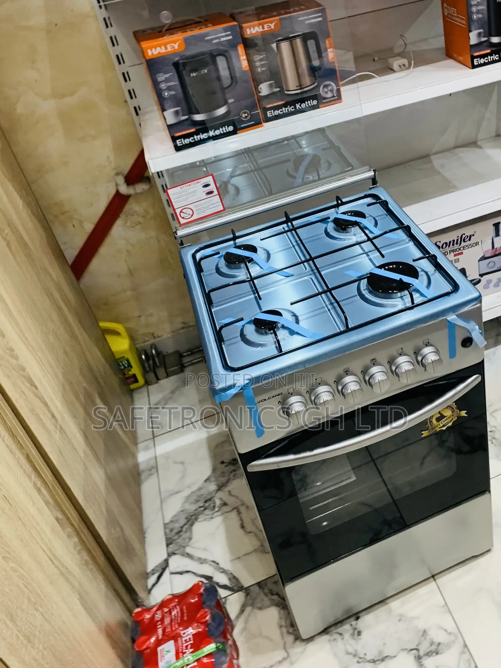 Get Affordable Grey Volcano 4-Burner Gas Cooker Oven Grill