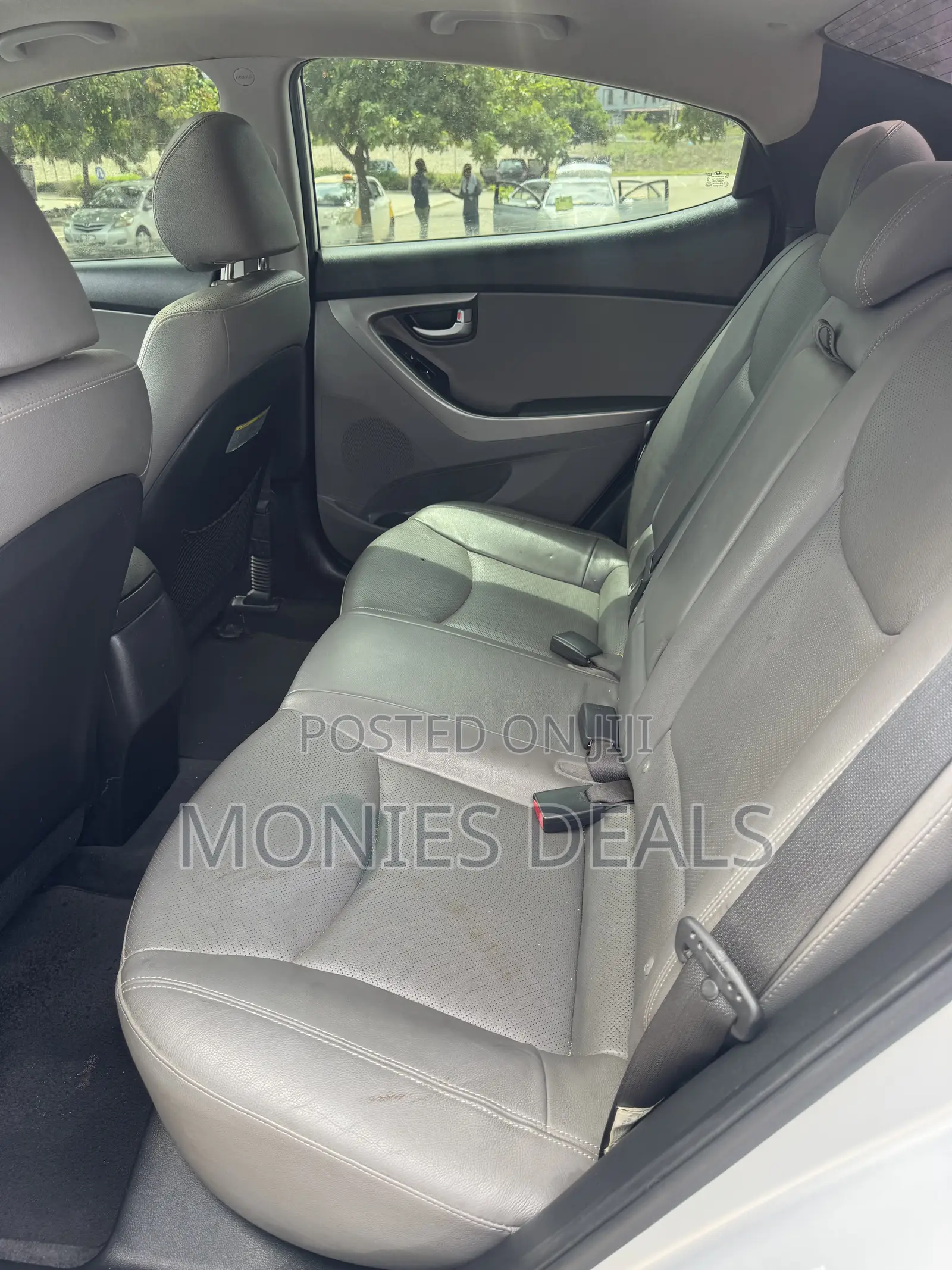 Hyundai Elantra Limited 4dr Sedan (1.8L 4cyl 6A) 2014 Gray