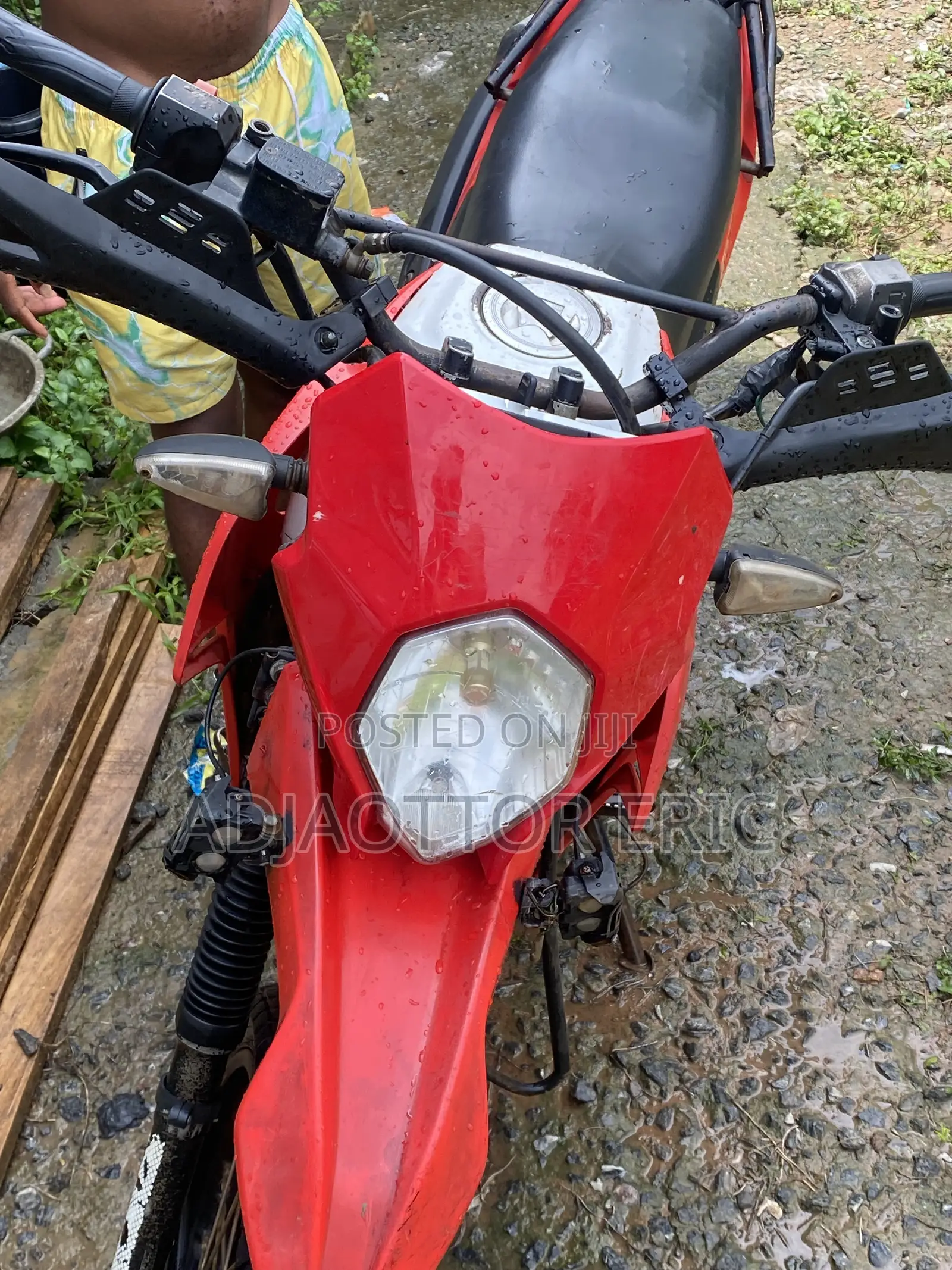 Apsonic AP200GY-7 2022 Red