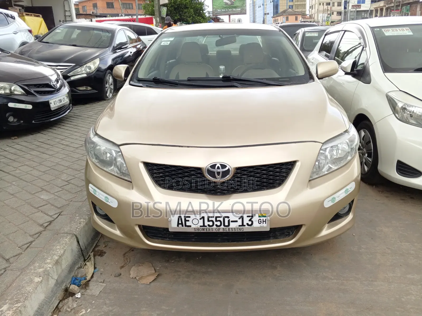 Toyota Corolla 2010 Gold