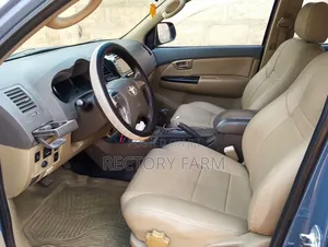 Toyota Fortuner 2012 Gray