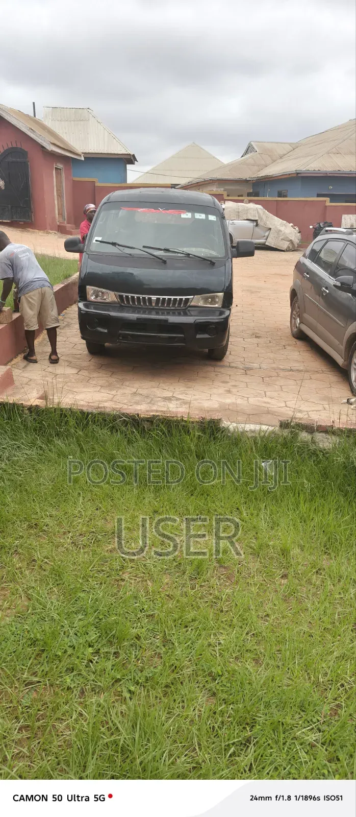 Kia Pregio 2005