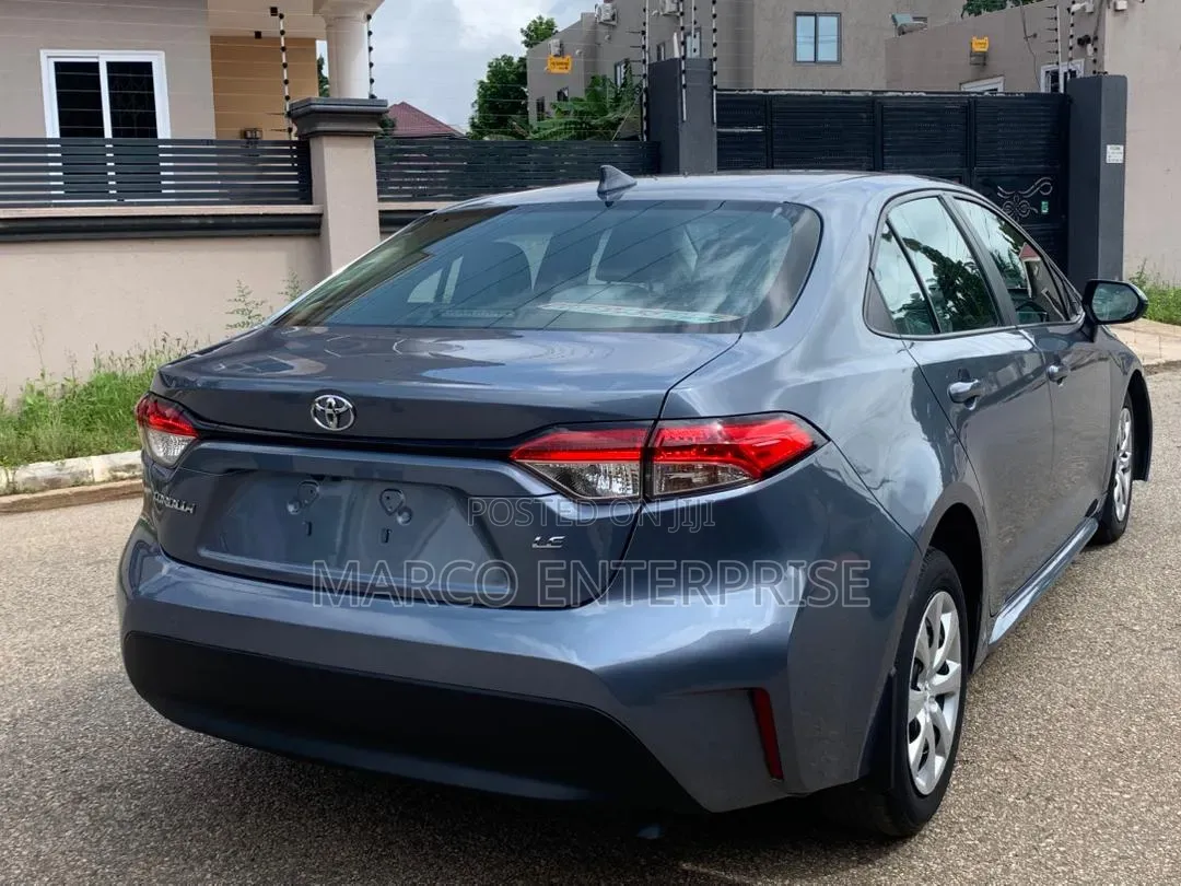 Toyota Corolla 2023 Blue