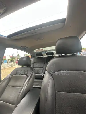 Hyundai Elantra 2017 Blue
