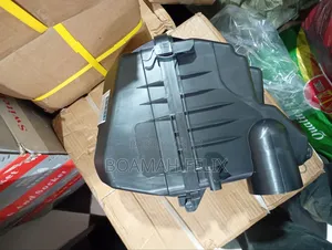 Toyota Yaris Air Cleaner Housing