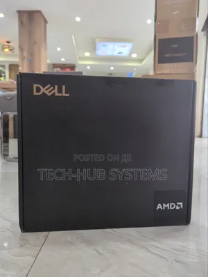 New Laptop Dell Pro Plus 14 16GB AMD Ryzen 7 SSD 512GB