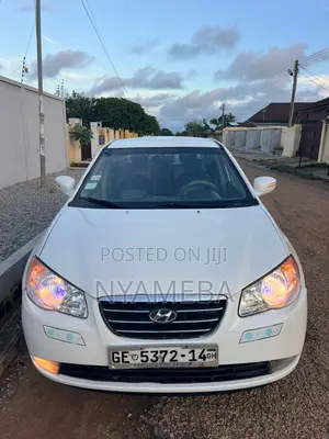 Hyundai Elantra 2009 White