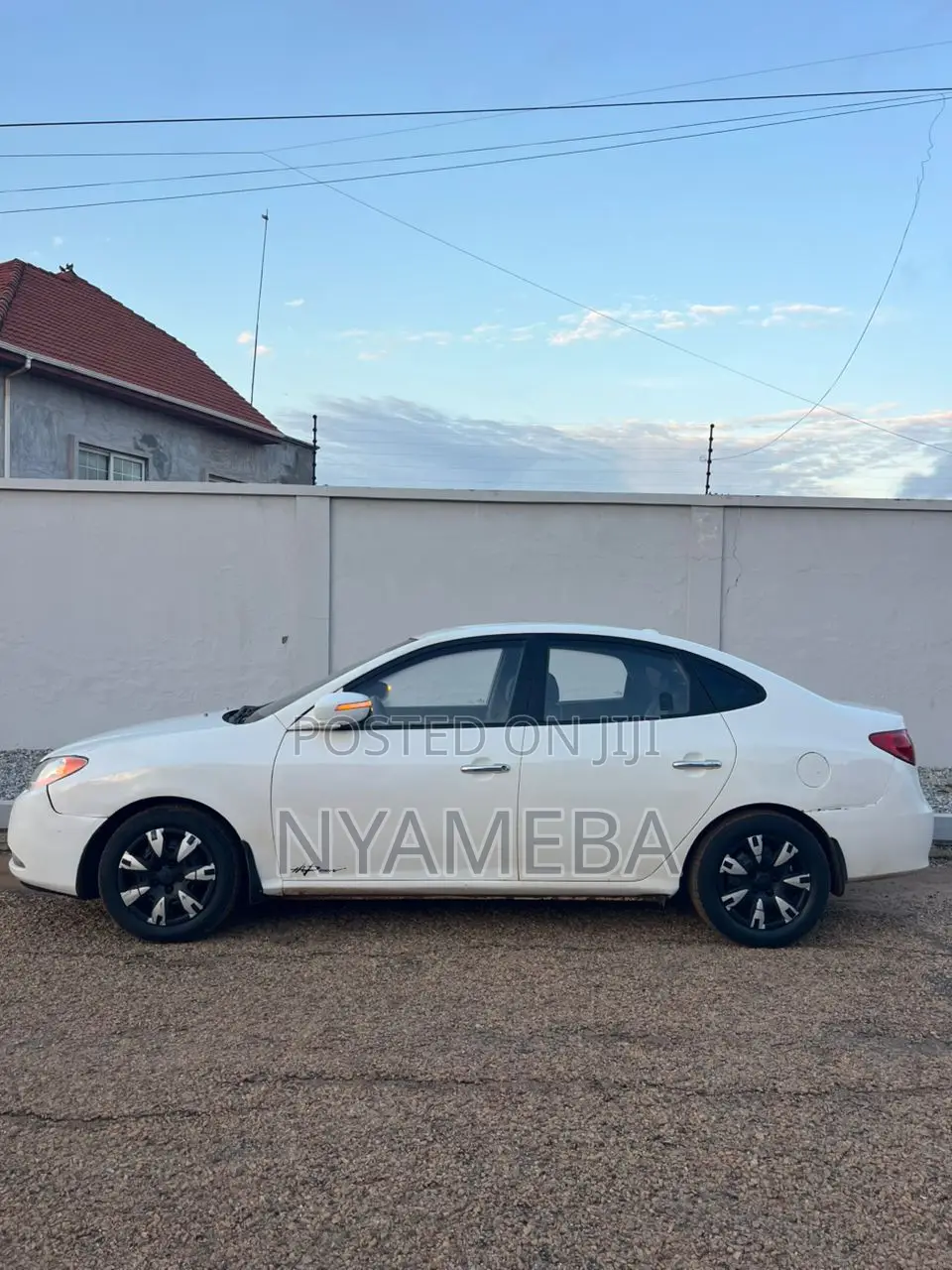 Hyundai Elantra 2009 White