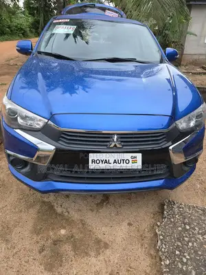 Mitsubishi Outlander 2017 Blue