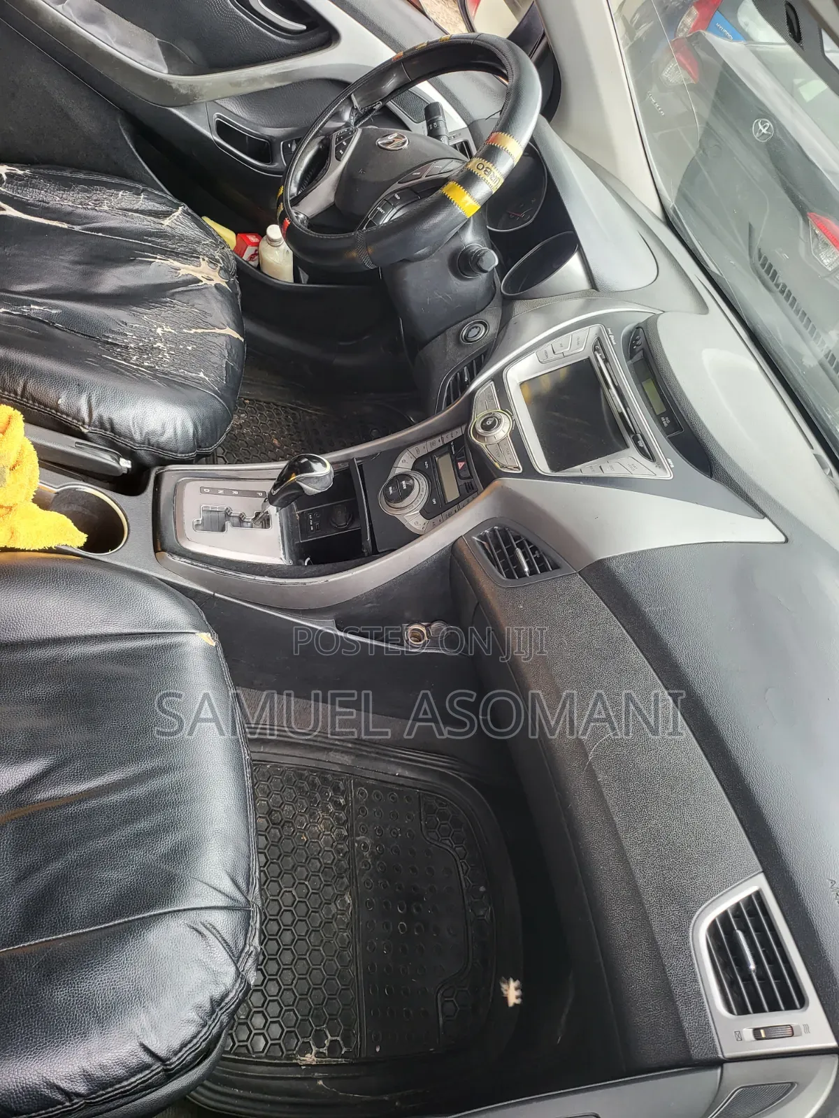 Hyundai Elantra 2012 Gray