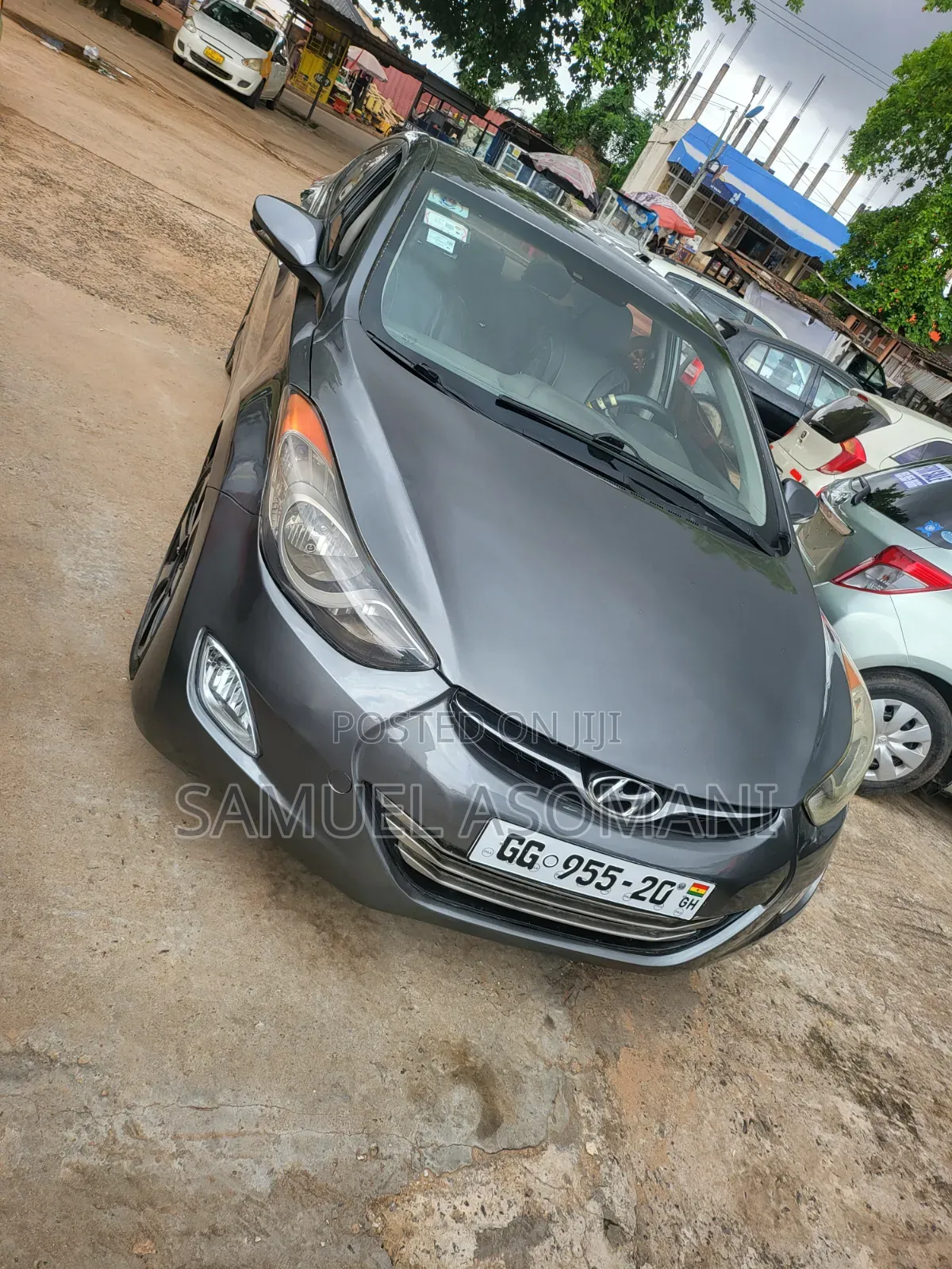 Hyundai Elantra 2012 Gray