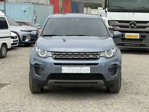 Land Rover Discovery 2018 Blue