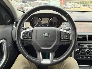 Land Rover Discovery 2018 Blue
