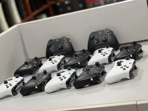 Xbox One S Controllers