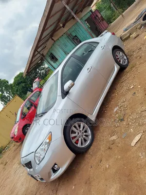 Toyota Corolla 2010 Silver