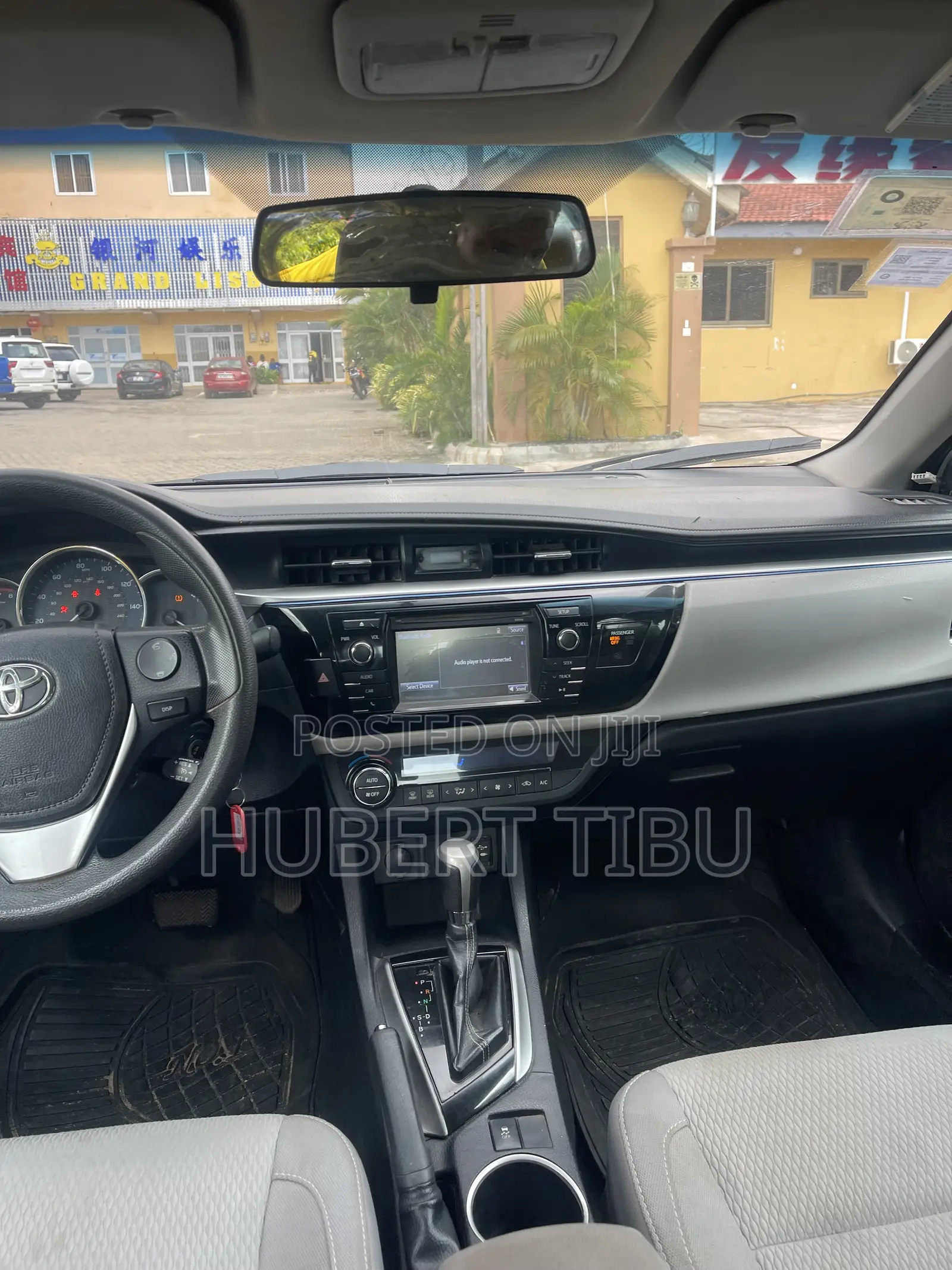Toyota Corolla 2015 White