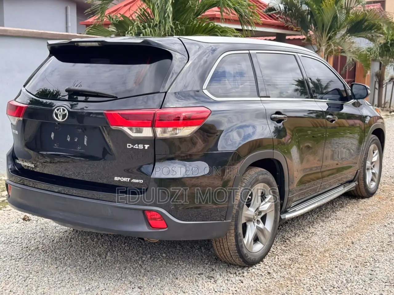 Toyota Highlander Limited 2019 Black