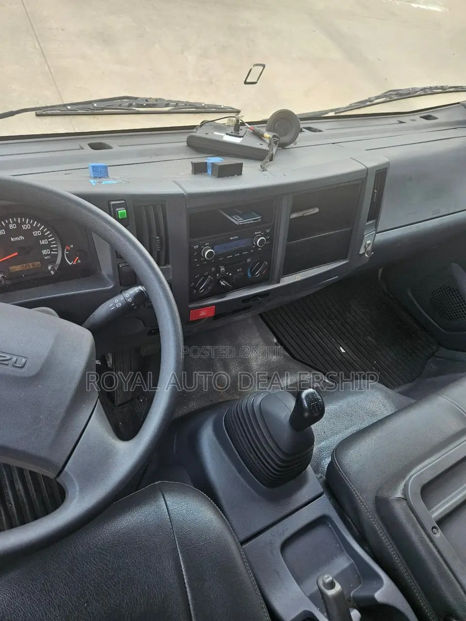 Isuzu NPR 3.5 Ton Cargo Truck 2019 (Isuzu Npr75)