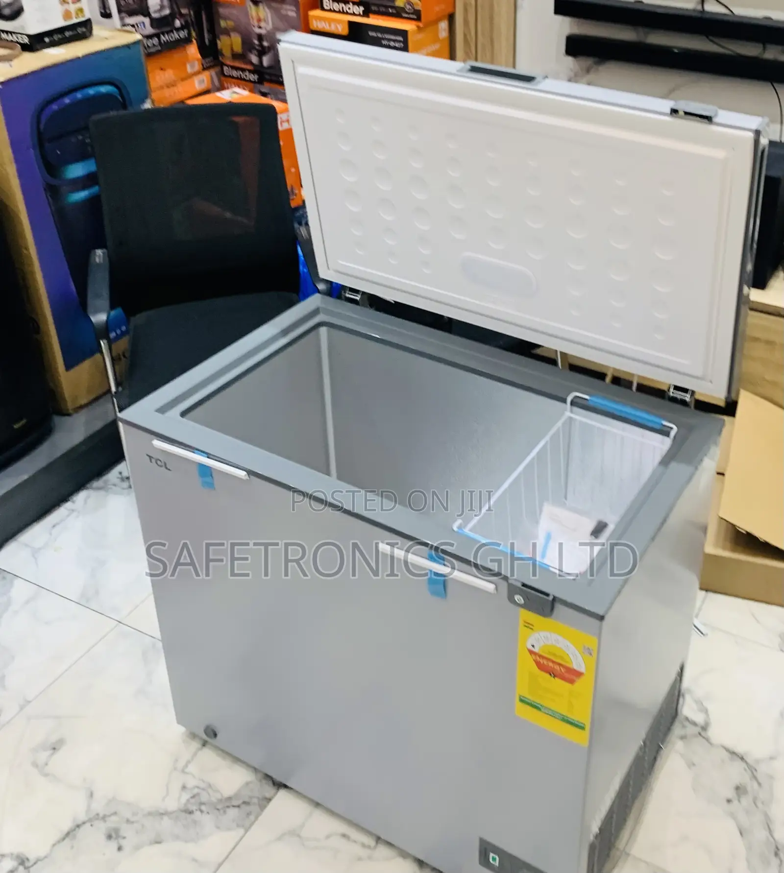 Choose Best TCL 200l Chest Freezer Single Door F257cfsl