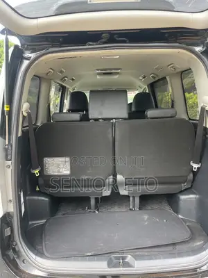 Toyota Voxy 2013 Black