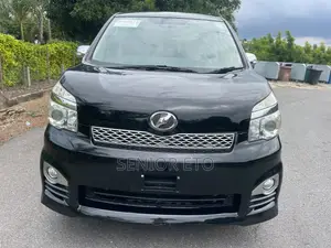 Toyota Voxy 2013 Black