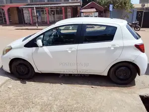 Toyota Yaris L Hatchback 5dr 2016 White