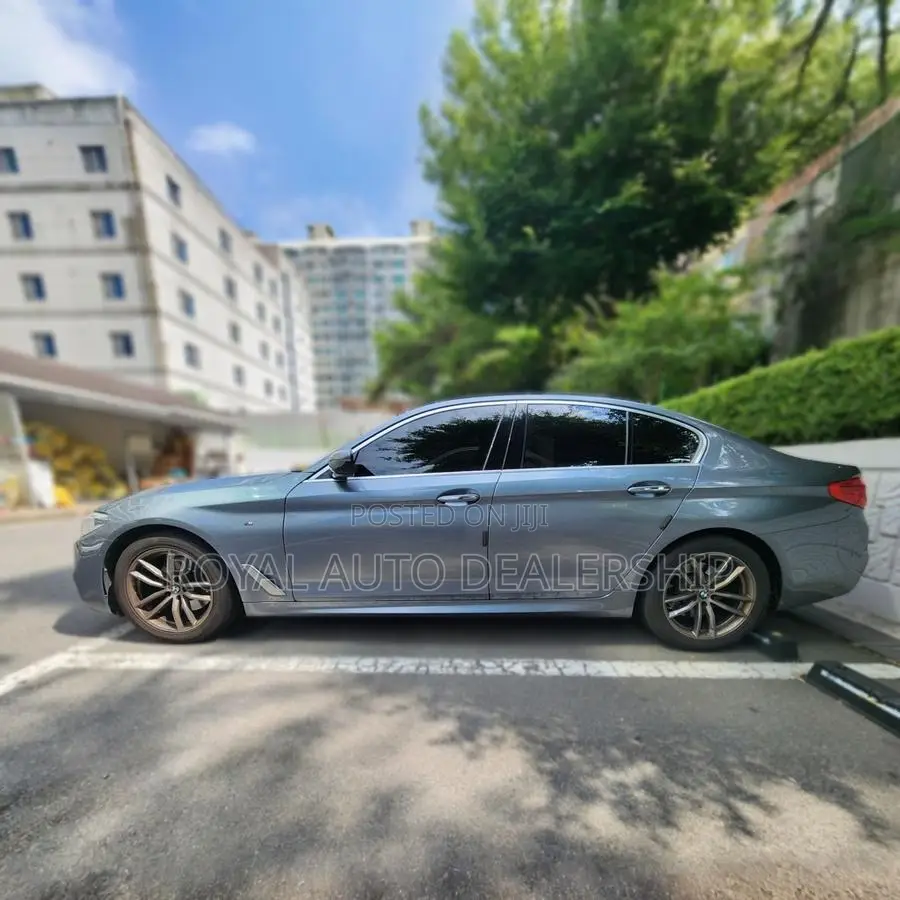 BMW G-Series 2018 Black