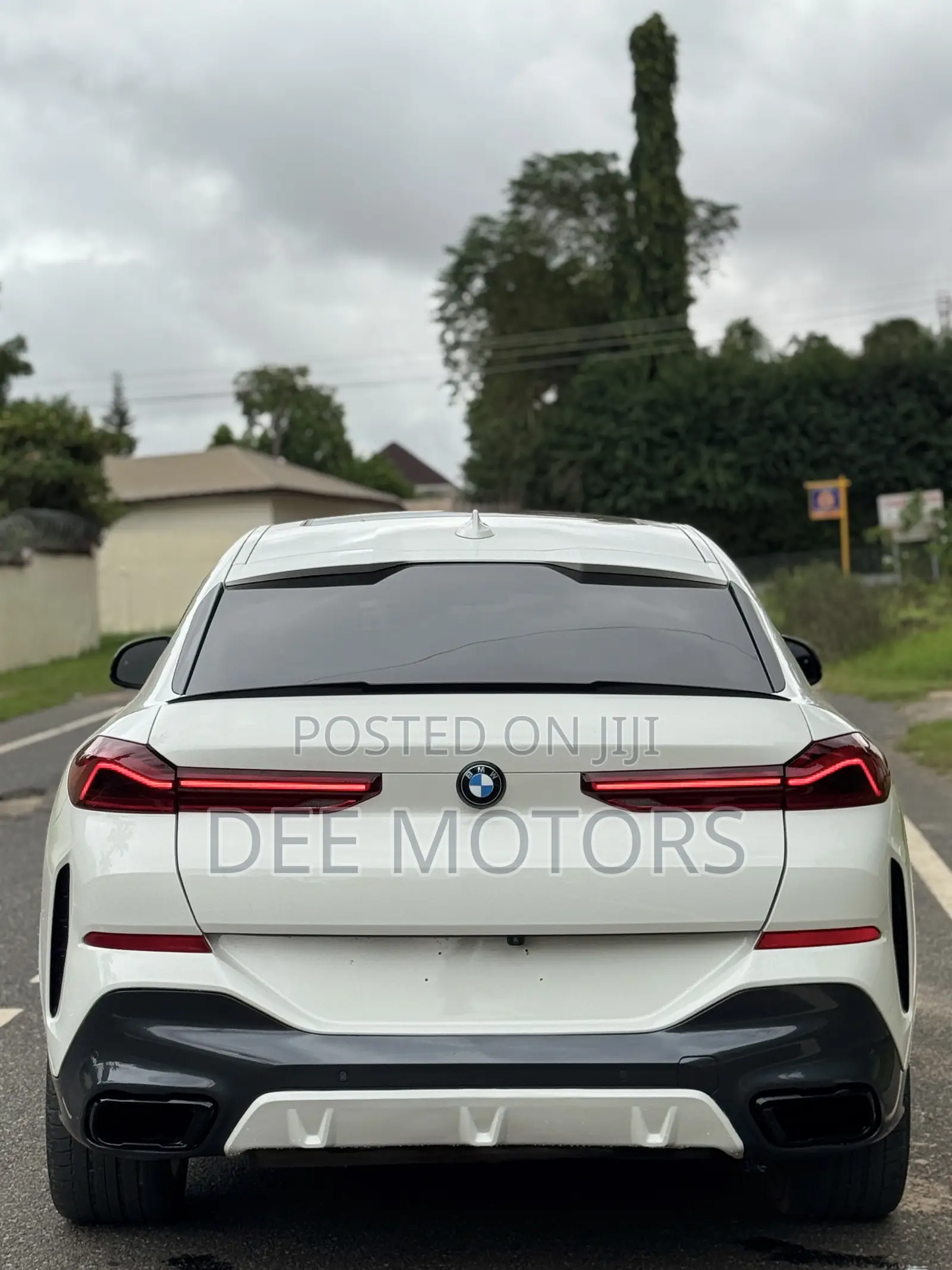BMW X6 xDrive40i 2021 White