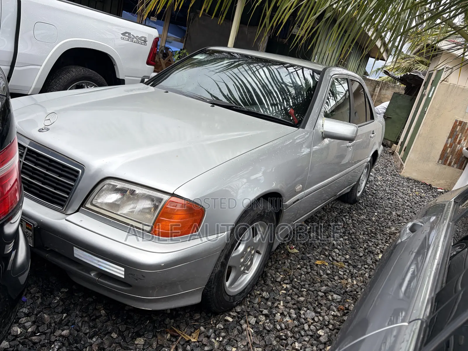 Mercedes-Benz C200 2001 Silver