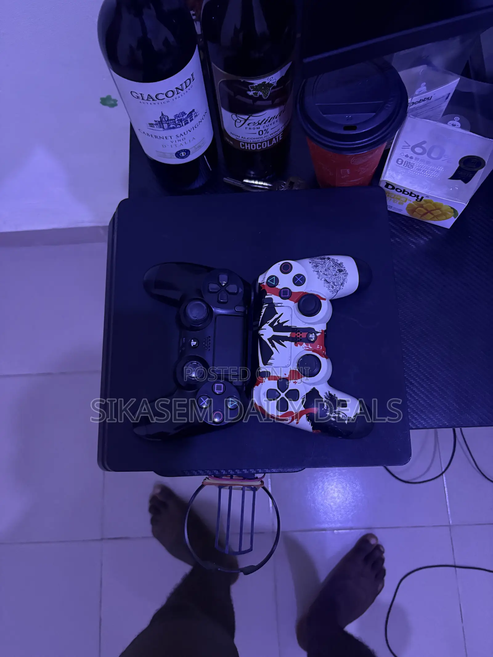 Play Station 4 Slim
