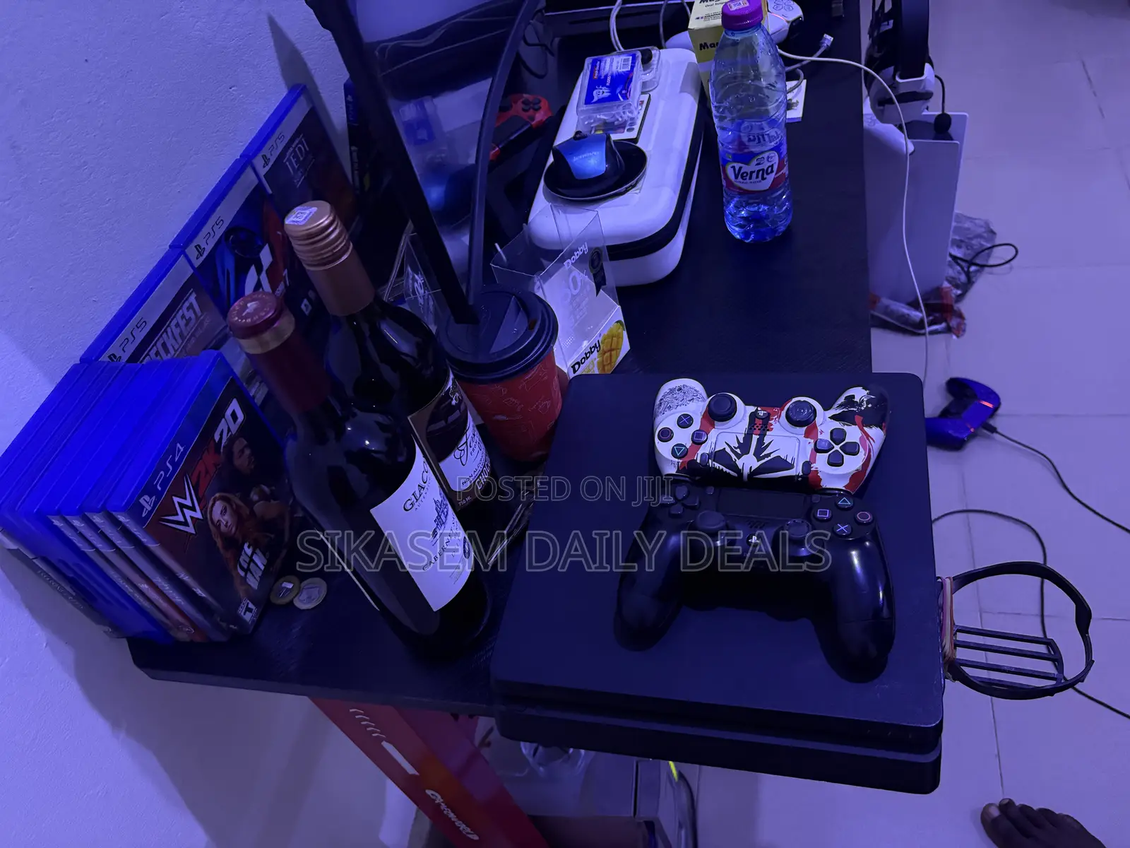 Play Station 4 Slim