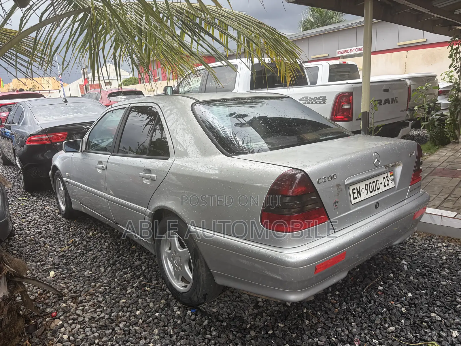 Mercedes-Benz C200 2001 Silver