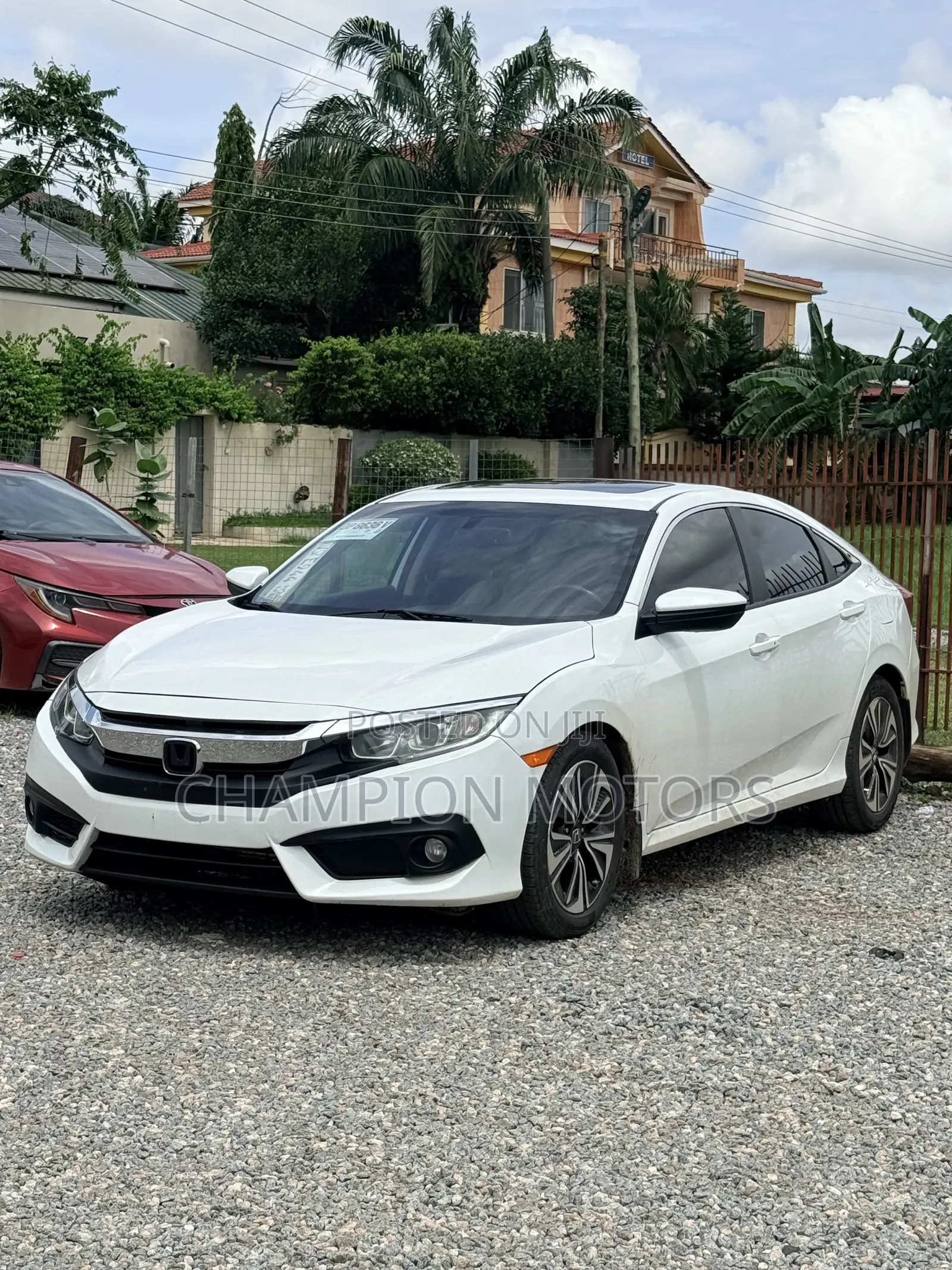 Honda Civic EX-L 4dr Sedan (1.5L 4cyl) 2017 White