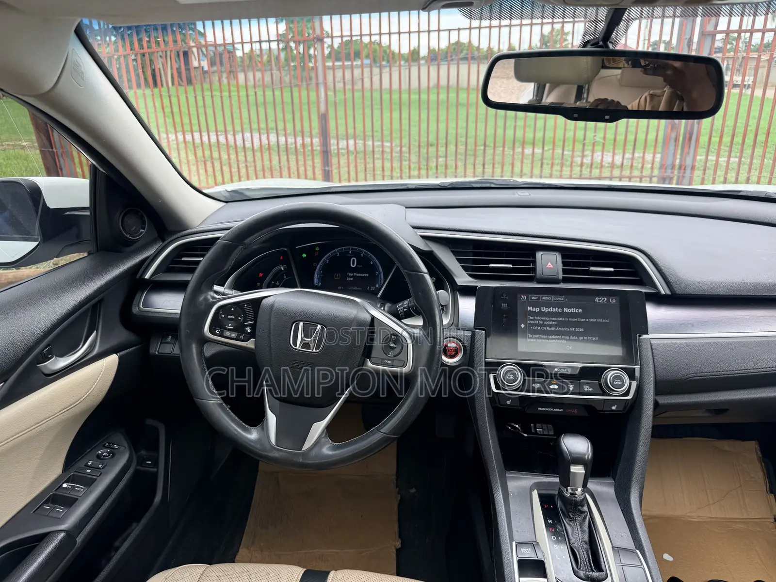 Honda Civic EX-L 4dr Sedan (1.5L 4cyl) 2017 White