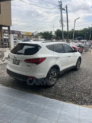 Hyundai Santa Fe Sport 2013 White