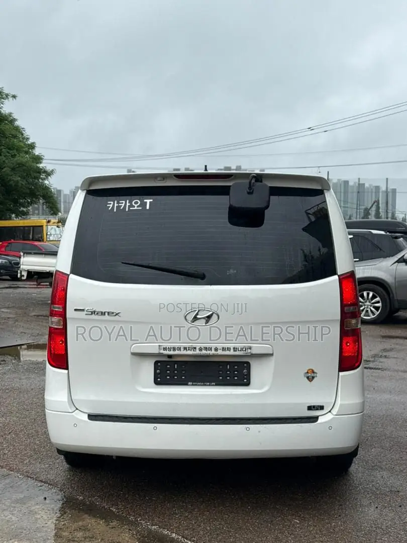 Hyundai Starex 2020 White