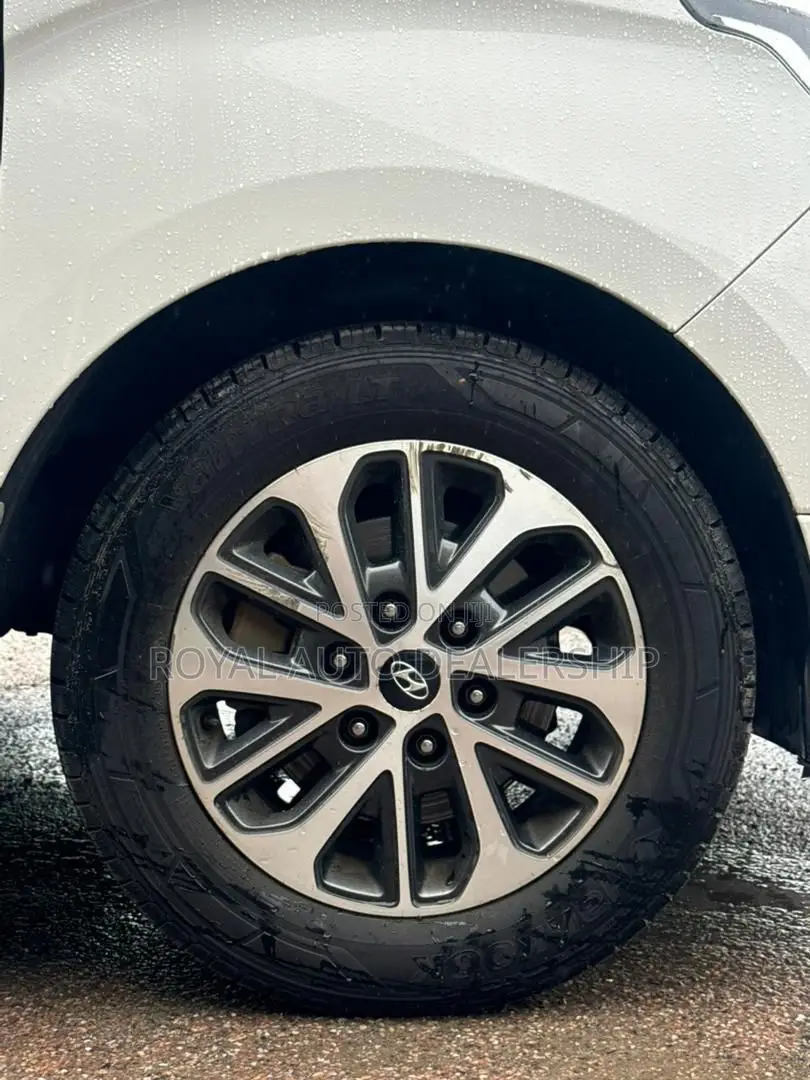 Hyundai Starex 2020 White