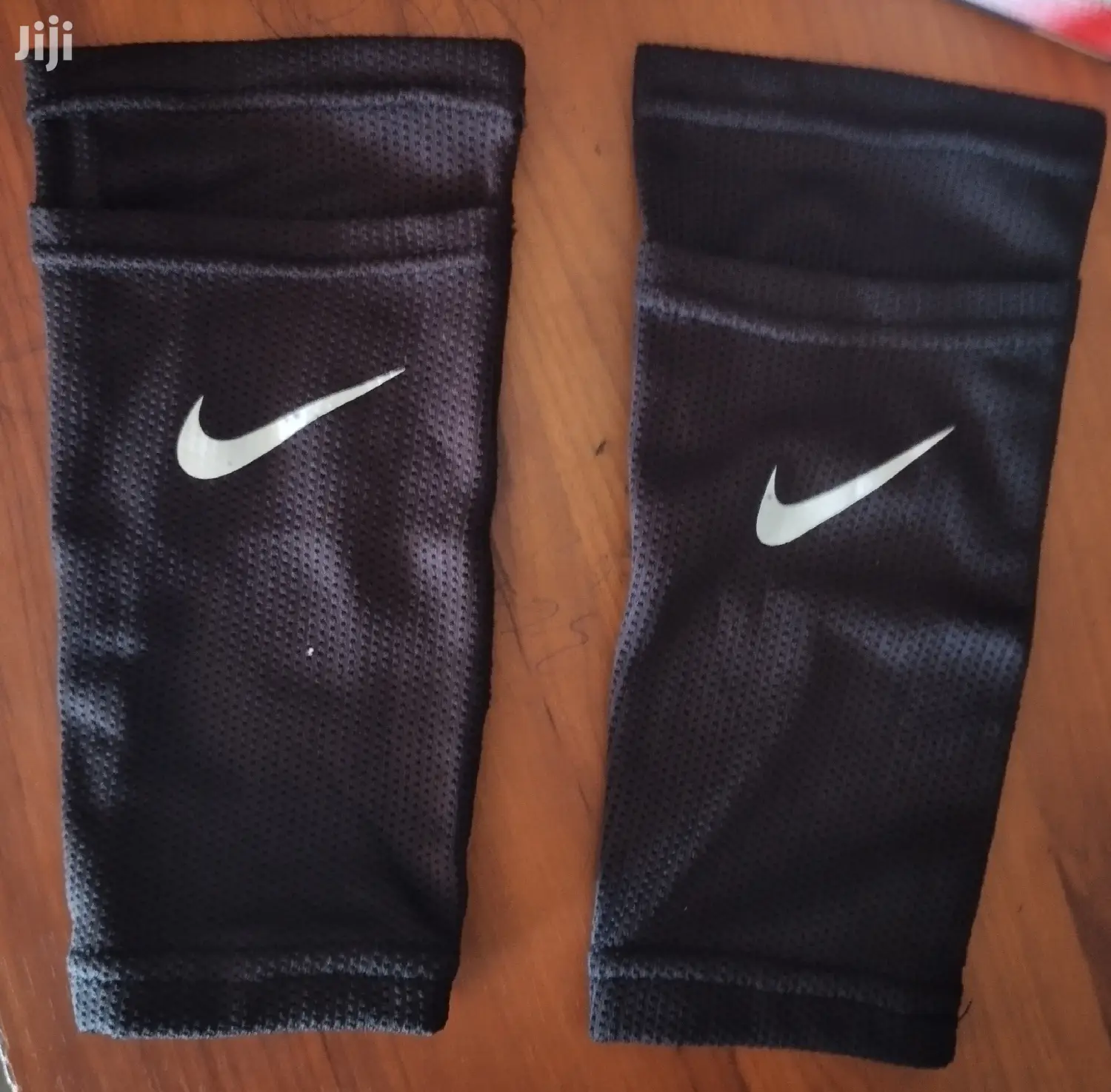 Nike Holes