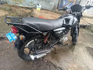 Bajaj Boxer 125 2022 Black