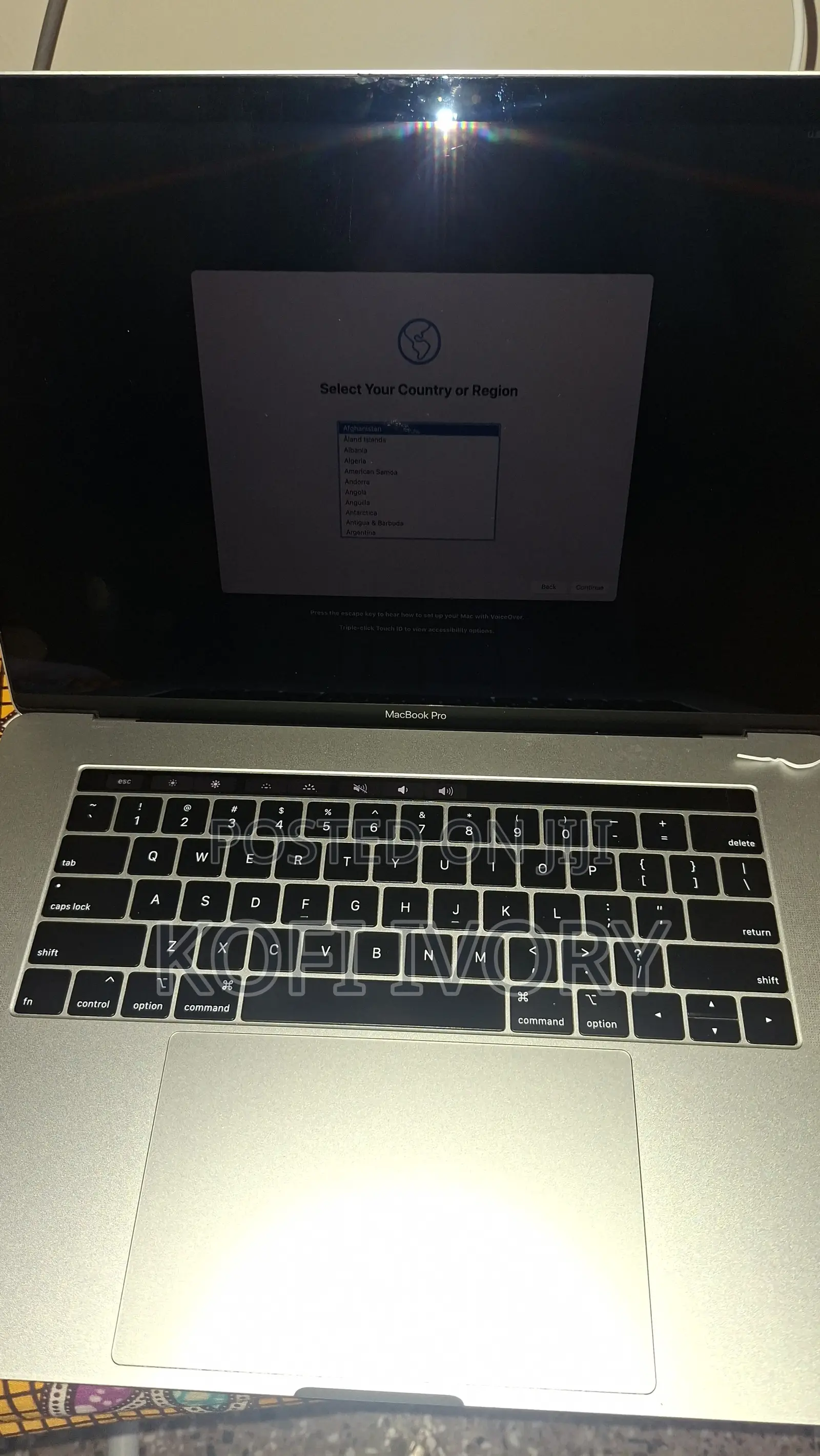 Laptop Apple MacBook Pro 2018 16GB Intel Core i9 SSD 512GB