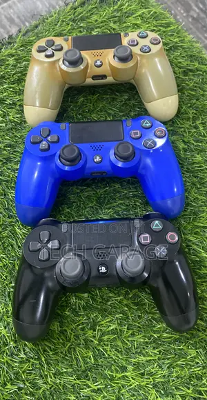 Ps4 Home Used Controllers