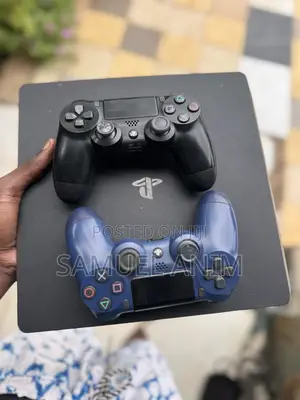 Playstation 4slim Jailbreak With 10games and 2 Original Controllers