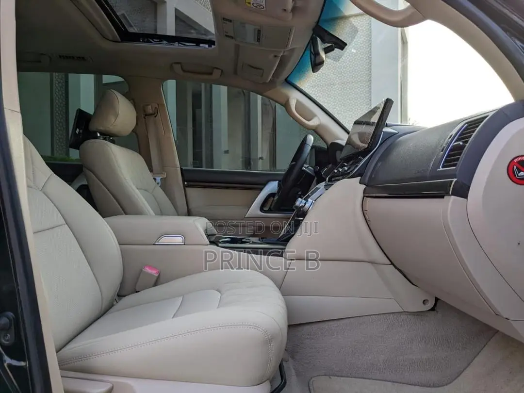 Toyota Land Cruiser 4.0 V6 GX-R 2015 Black