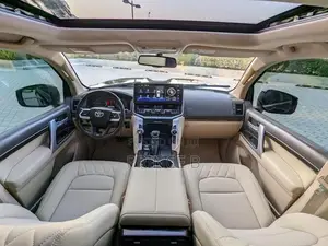 Toyota Land Cruiser 4.0 V6 GX-R 2015 Black