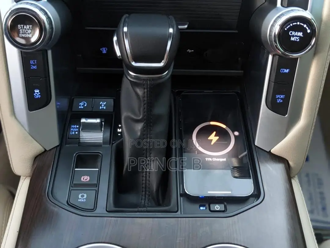 Toyota Land Cruiser 4.0 V6 GX-R 2015 Black