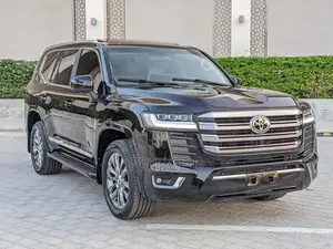 Toyota Land Cruiser 4.0 V6 GX-R 2015 Black