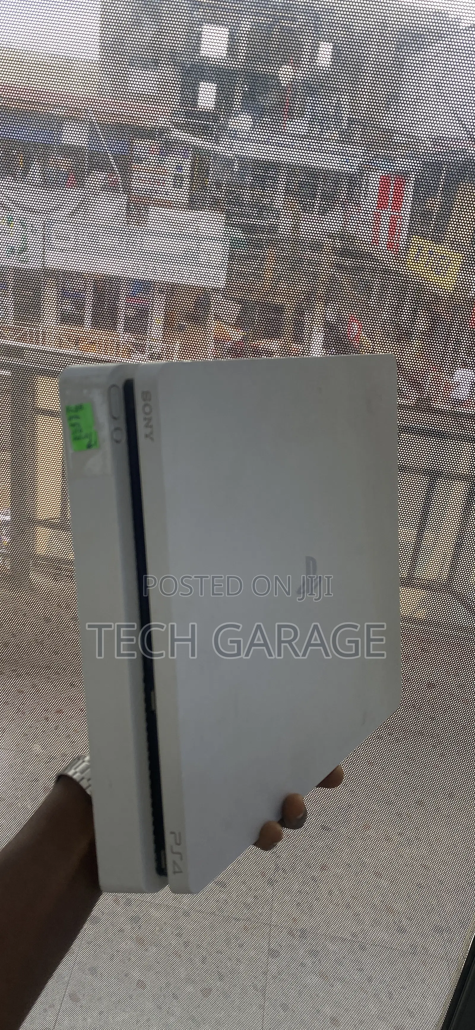 Playstation 4 Slim