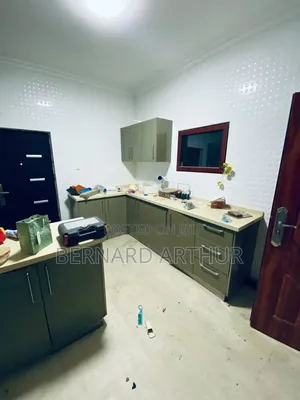 6bdrm Duplex in Bernard Agency, Amasaman for rent