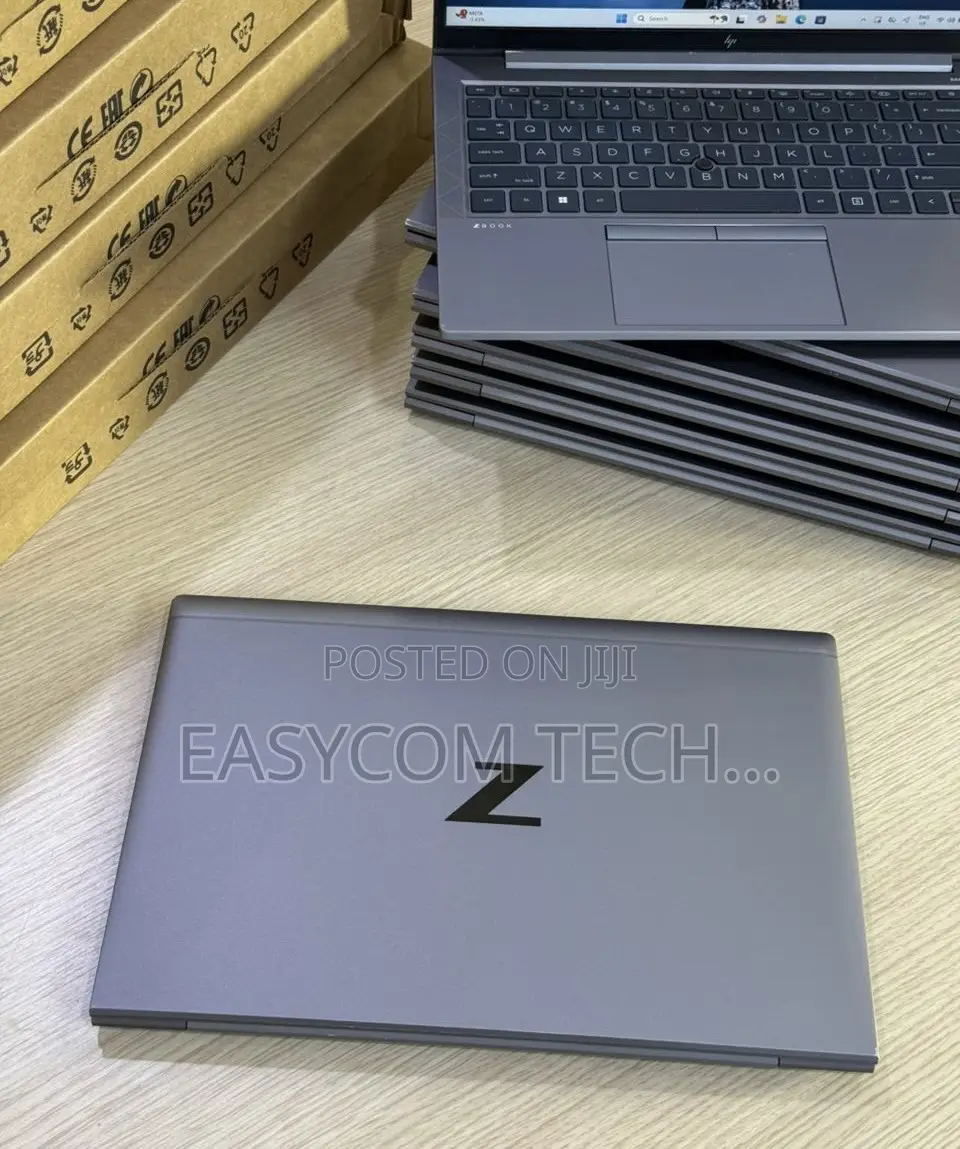 Laptop HP ZBook Firefly G8 8GB Intel Core i5 SSD 256GB