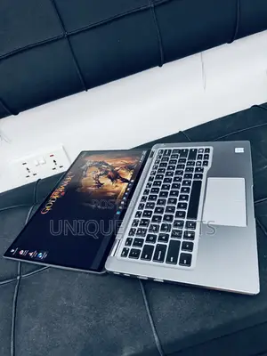 Laptop Dell Latitude 7400 8GB Intel Core i5 SSD 256GB